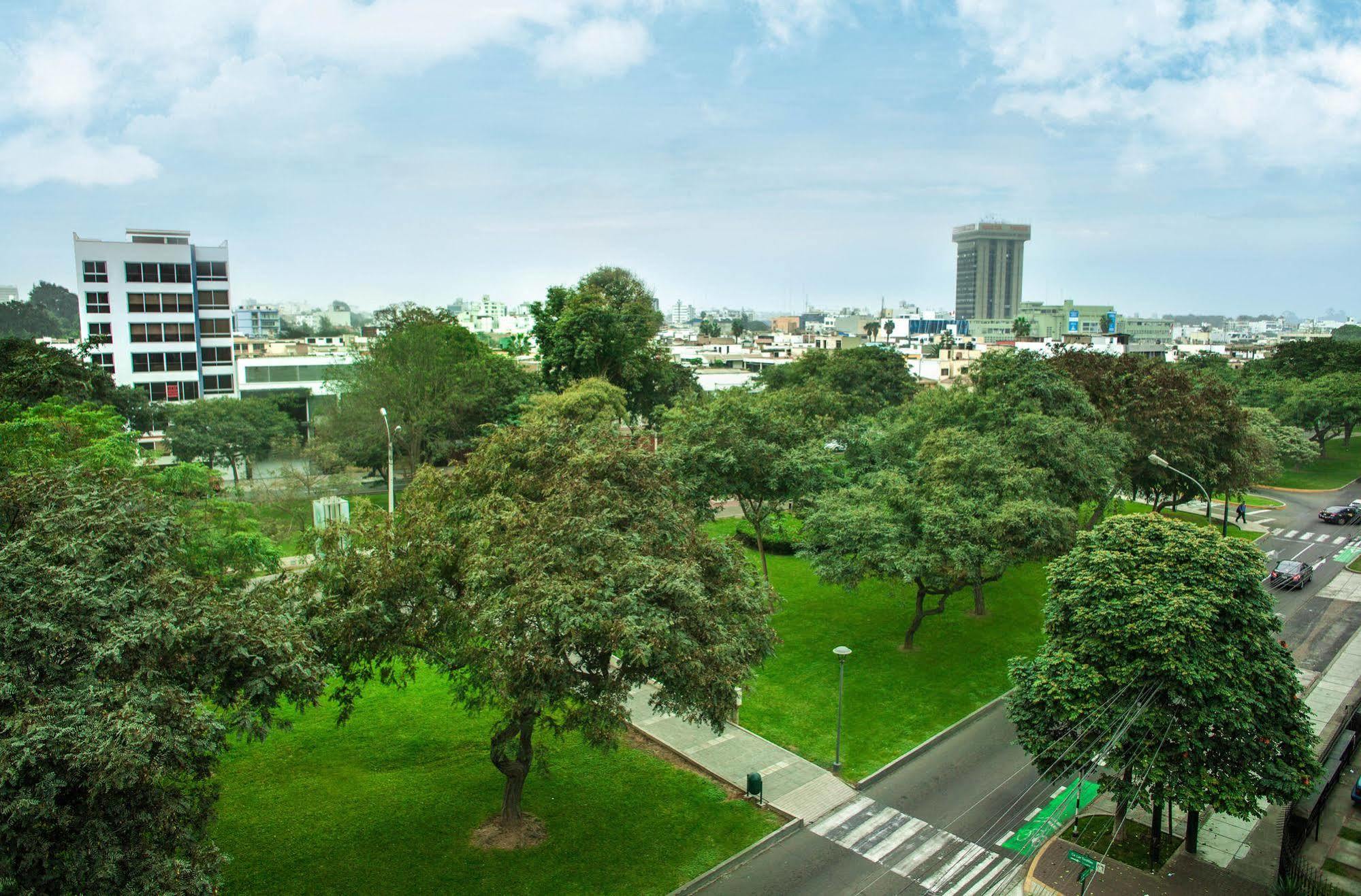 Del Prado Hotel Lima Eksteriør billede